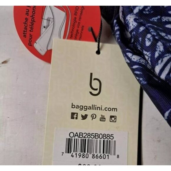 NWT Baggallini Navy Floral RFID Crossbody Bag  Matching Pouch Adjustable Strap - Picture 5 of 5